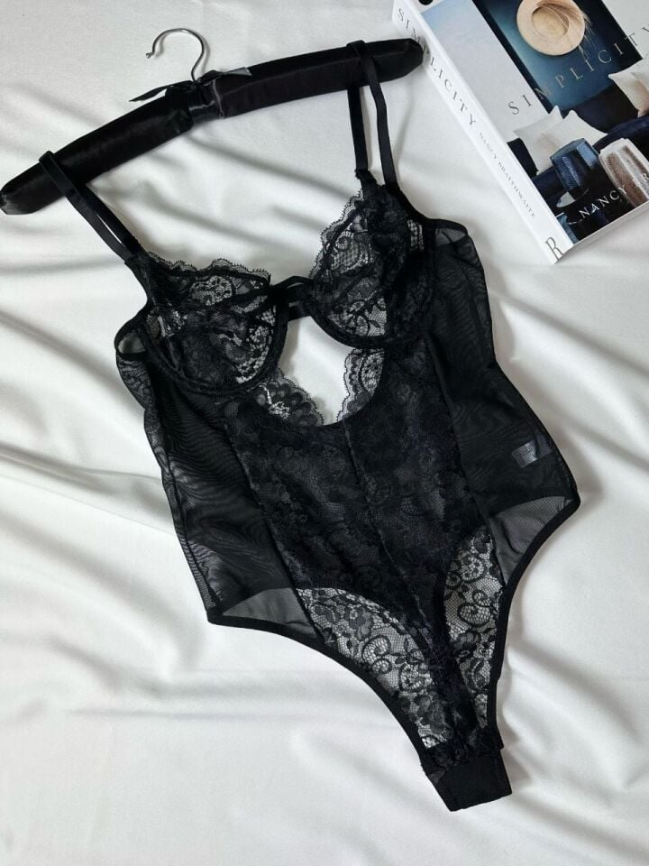 Wine Desire – Black | Balenli Dantelli Body
