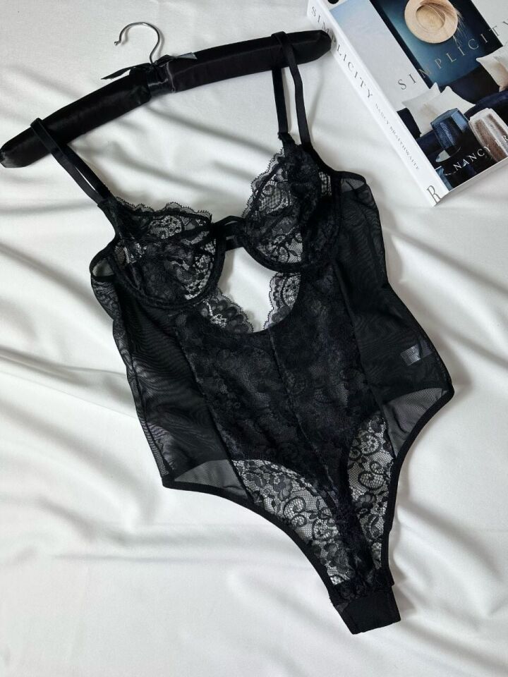 Wine Desire – Black | Balenli Dantelli Body